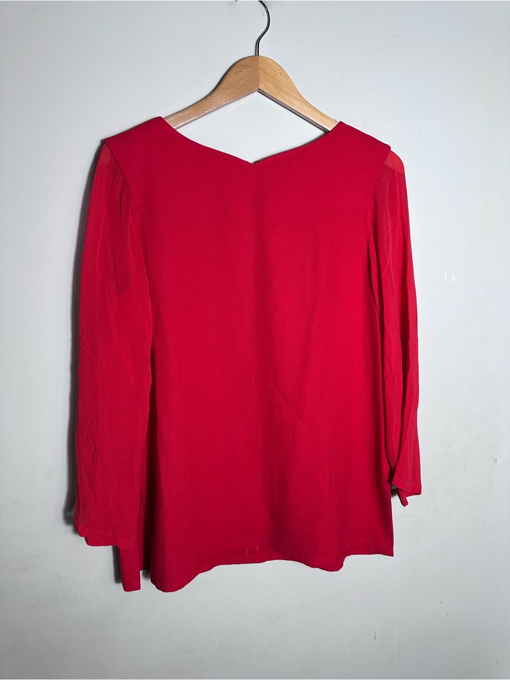Vintage bill blass Red Long-Sleeve V-Back Top